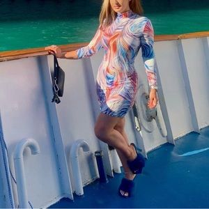 Multicolored design spring/summer dress!